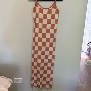 Never worn! Plaid midi maxi dress with clay and white checkers. SO CUTE!